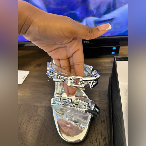 Silver Chain link up heel - Picture 5 of 8